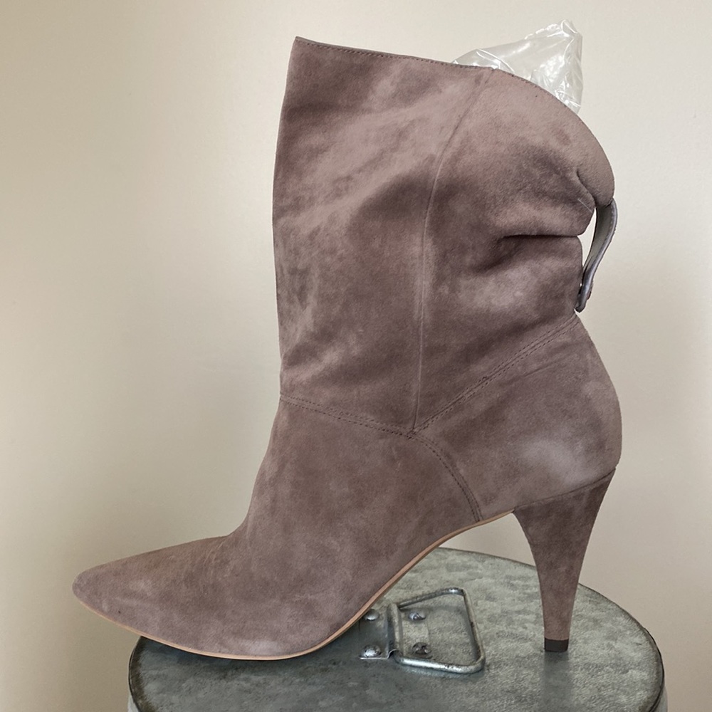 Michael Kors Carey Leather Bootie Size 9